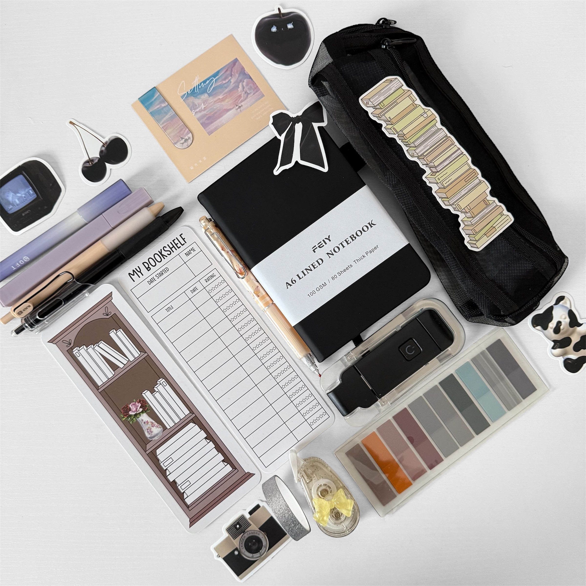 BLACK 🖤🐈‍⬛💣Bookish Bundle